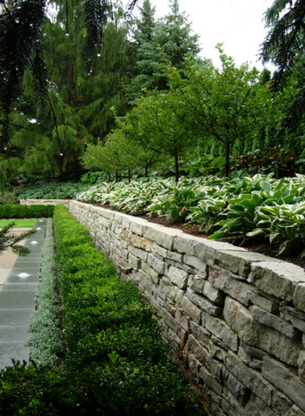 Batu Berlapis untuk Area Bersantai